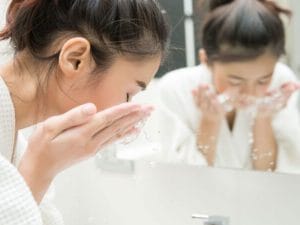 Các bước skincare cơ bản cho người mới bắt đầu, hướng dẫn đầy đủ