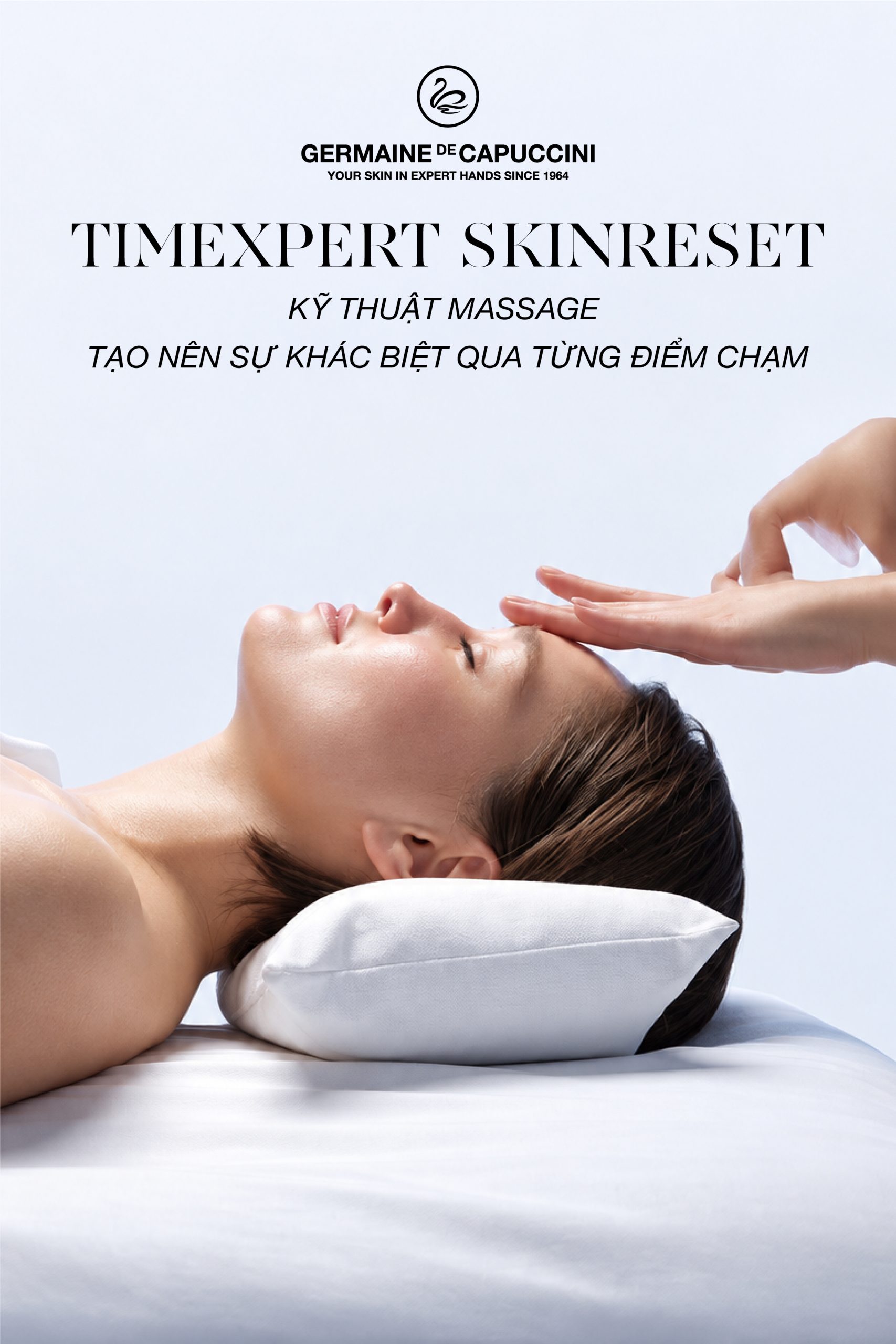 Germaine de Capuccini ứng dụng kỹ thuật massage chuyên biệt trong liệu trình Timexpert SkinReset, kết hợp cùng công cụ Metal Heart, tạo nên những “điểm chạm” tinh tế.
